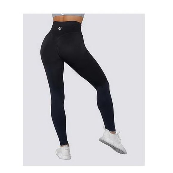 LUNA BY LUCY Allure Leggings in Midnight - Picture 2 of 6